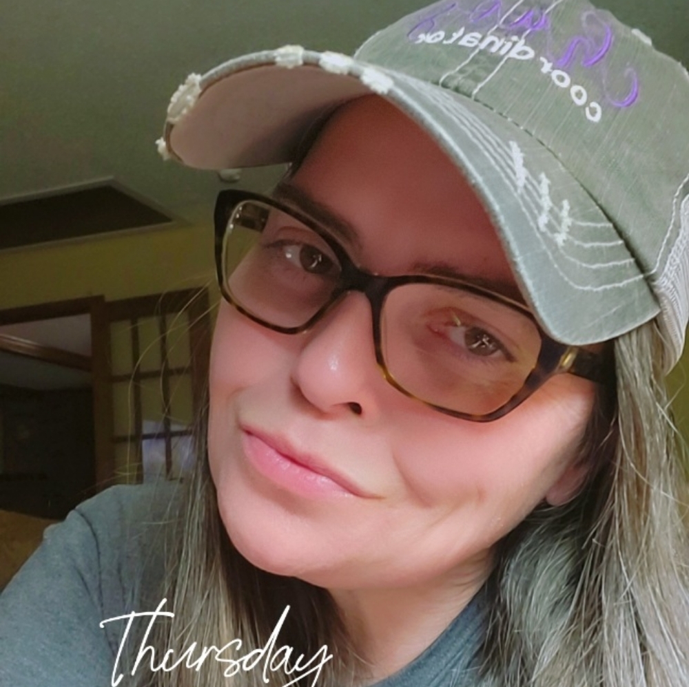 Meet your Posher, Theresa